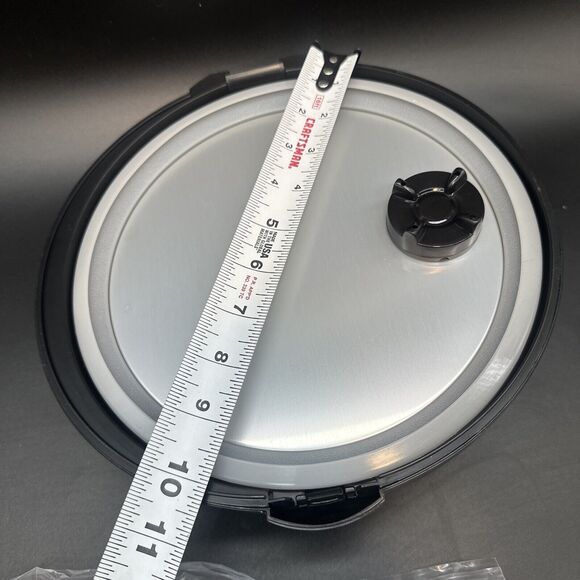 Comfee Rice Cooker Lid Mb-m25 And Hardware {F} - Picture 5 of 5